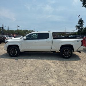 صورة 3 لـ 2024 Toyota TACOMA TRD SPORT