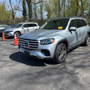 MERCEDES-BENZ GLS - 1