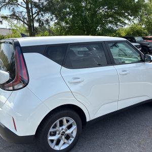 KIA SOUL LX - 9