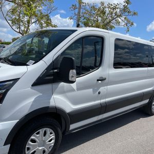 FORD TRANSIT 350 XLT - 2