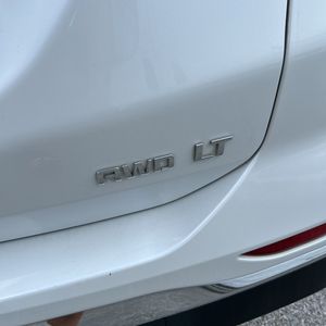 2020 Chevrolet EQUINOX LT — миниатюра 23