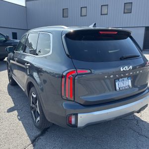 KIA TELLURIDE EX - 5