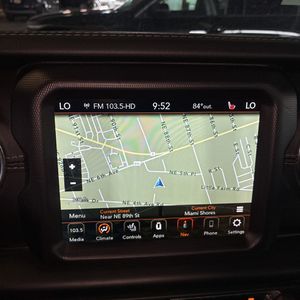 صورة مصغرة 35 لـ 2020 JEEP WRANGLER UNLIMITED SAHARA