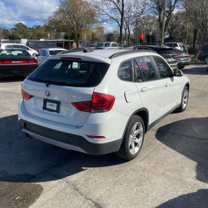 BMW X1 SDRIVE28I - 7