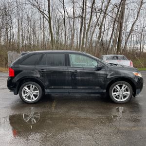 FORD EDGE SEL - 10