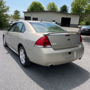 CHEVROLET IMPALA LT - 5