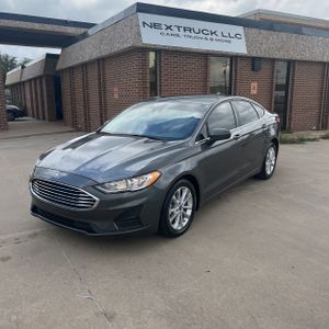 FORD FUSION SE - 1