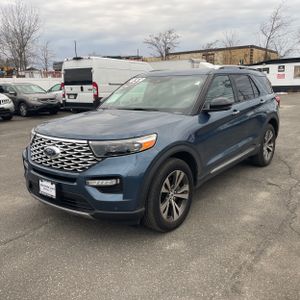 FORD EXPLORER PLATINUM - 1