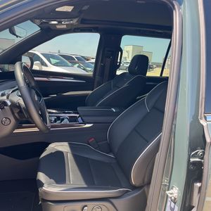 2026 Cadillac ESCALADE LUXURY — миниатюра 32
