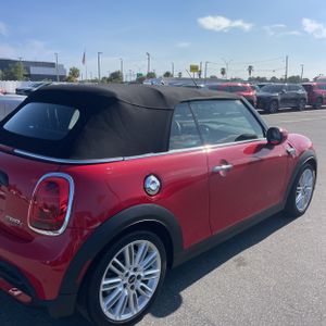 2024 MINI CONVERTIBLE COOPER S — фото 9