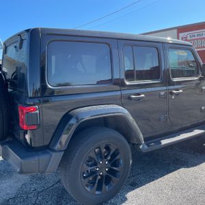 JEEP WRANGLER 4XE UNLIMITED SAHARA 4X4 - 9