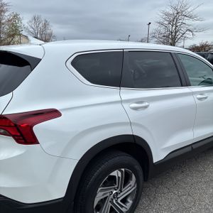 HYUNDAI SANTA FE SE - 9