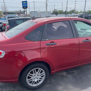 FORD FOCUS SE - 8
