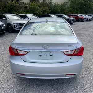 HYUNDAI SONATA GLS - 7