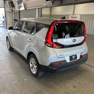 2021 KIA SOUL S 照片 5