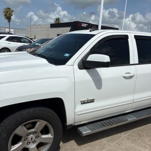 صورة 2 لـ 2018 Chevrolet SILVERADO 1500 LT