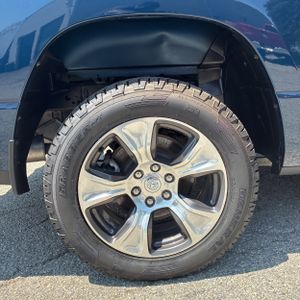 صورة مصغرة 19 لـ 2023 RAM 1500 LARAMIE