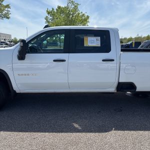 CHEVROLET SILVERADO - 4