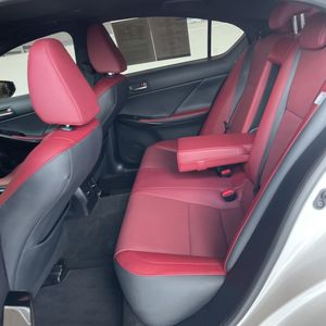 2024 Lexus IS 300 BASE — миниатюра 32