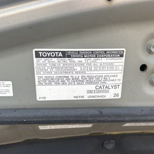 صورة مصغرة 36 لـ 2004 Toyota PRIUS BASE