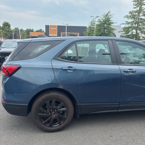 2024 Chevrolet EQUINOX LS 照片 9