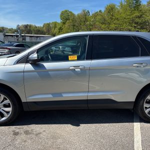 FORD EDGE TITANIUM - 4