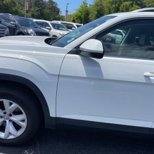 VOLKSWAGEN ATLAS V6 SE - 4