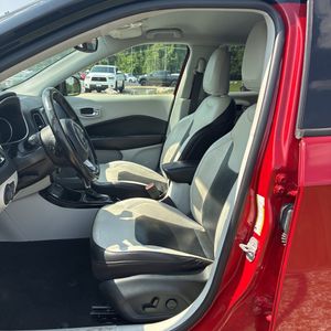 2019 JEEP COMPASS LIMITED — миниатюра 32