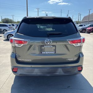 TOYOTA HIGHLANDER - 7