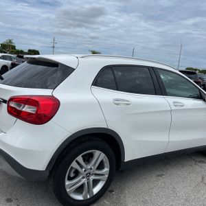 2019 Mercedes-BENZ GLA 照片 9