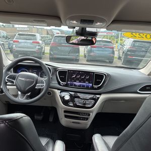 2022 Chrysler PACIFICA TOURING L — миниатюра 37