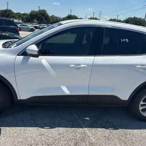 FORD ESCAPE SE - 4