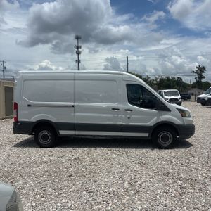 FORD TRANSIT 250 - 10