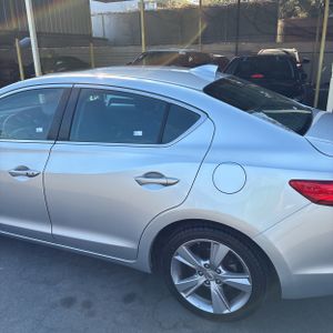 2014 Acura ILX 2.0L 照片 5