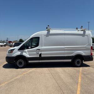 FORD TRANSIT 150 - 3