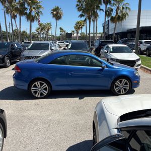 VOLKSWAGEN EOS EXECUTIVE - 10