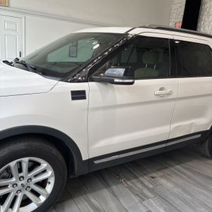 2017 FORD EXPLORER XLT 照片 2