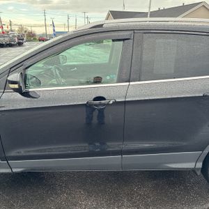 FORD ESCAPE TITANIUM - 4