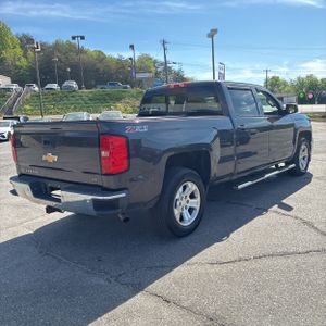 CHEVROLET SILVERADO 1500 - 8