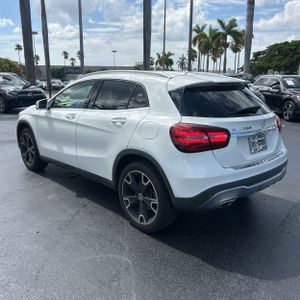 2020 Mercedes-BENZ GLA — фото 5