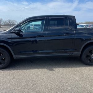 HONDA RIDGELINE BLACK EDITION - 4