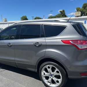 FORD ESCAPE TITANIUM - 6