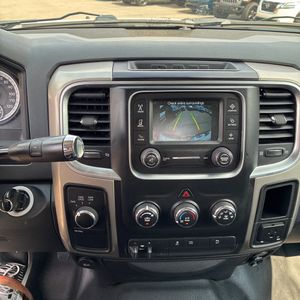 2015 RAM 3500 BIG HORN 照片 32