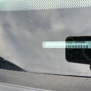 2011 JEEP GRAND CHEROKEE LAREDO — миниатюра 52