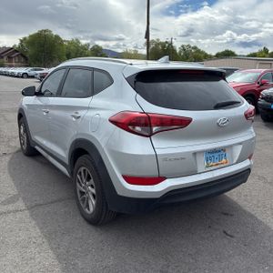 HYUNDAI TUCSON SEL - 5
