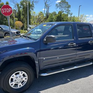 CHEVROLET COLORADO LT - 2