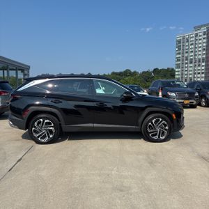 2025 Hyundai TUCSON LIMITED 照片 10
