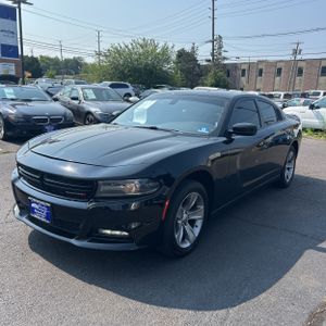 2017 Dodge CHARGER SXT 照片 1