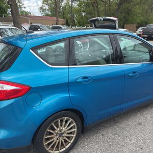 FORD C-MAX HYBRID SEL - 9