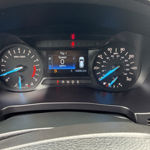 صورة مصغرة 39 لـ 2019 FORD EXPLORER XLT